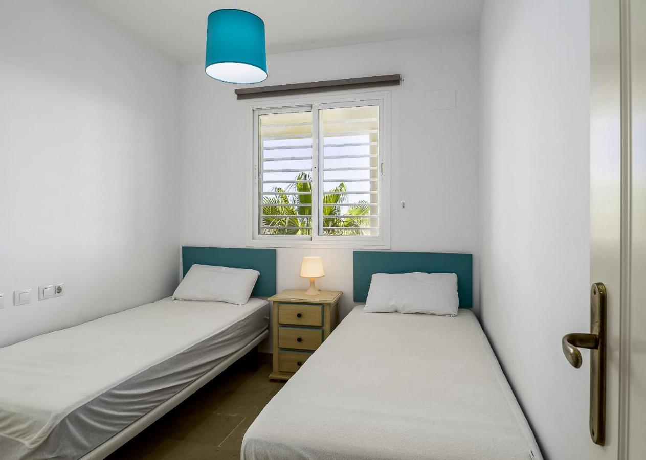 5006-Apt 2 Bedrooms With Sea View Manilva Eksteriør bilde